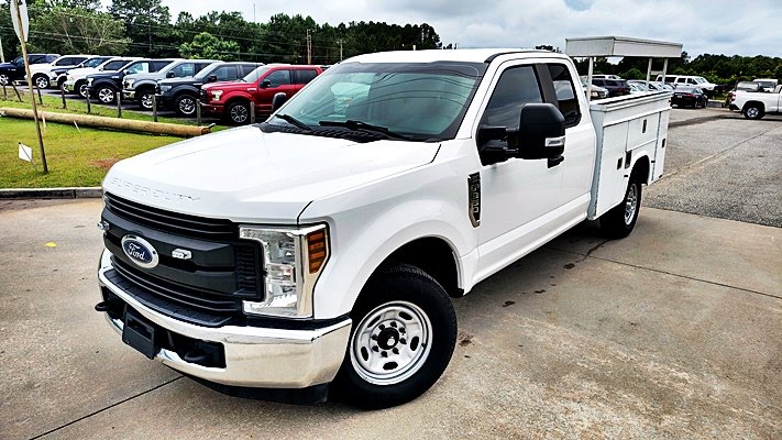 2019 Ford F-350 - $19,995