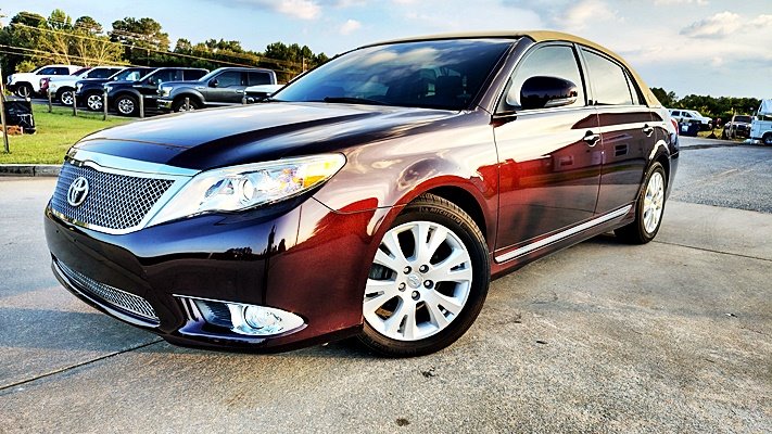 2011 Toyota Avalon - $14,995