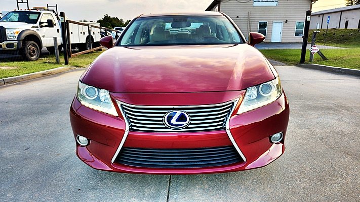 2013 Lexus ES - $7,995
