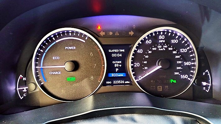 2013 Lexus ES - $7,995