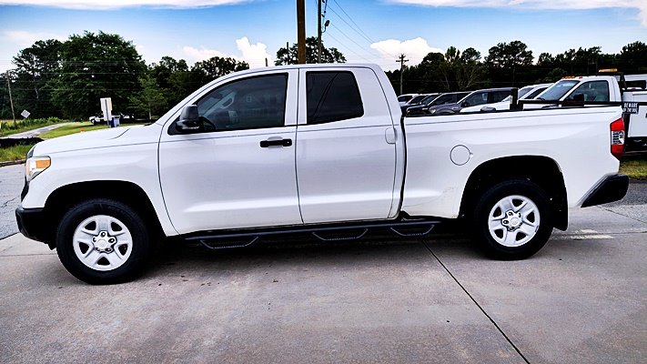 2017 Toyota Tundra - $17,995