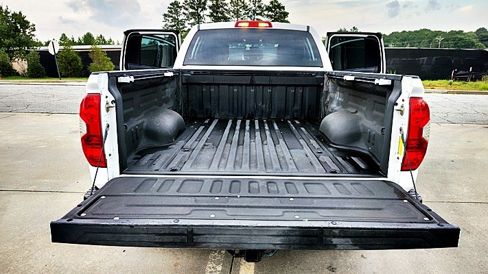 2017 Toyota Tundra - $17,995