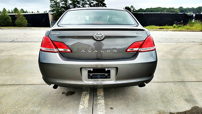 2006 Toyota Avalon - $7,995