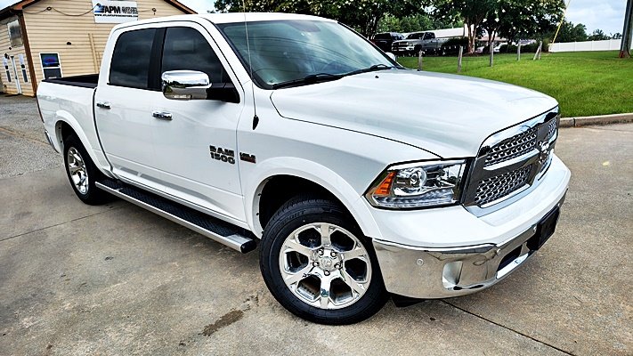 2017 Ram 1500 - $15,995