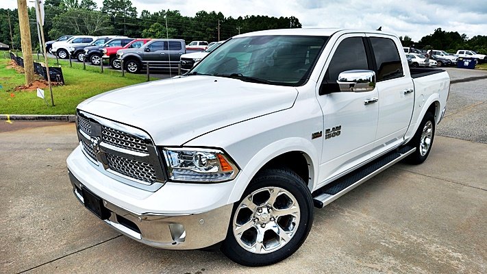 2017 Ram 1500 - $15,995