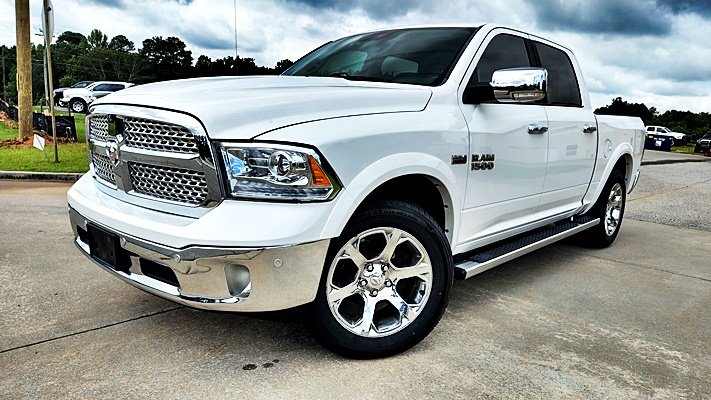 2017 Ram 1500 - $15,995