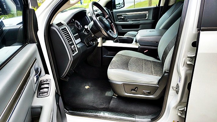 2018 Ram 1500 - $13,995