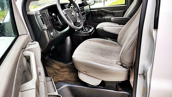 2018 Chevrolet Express - $16,995