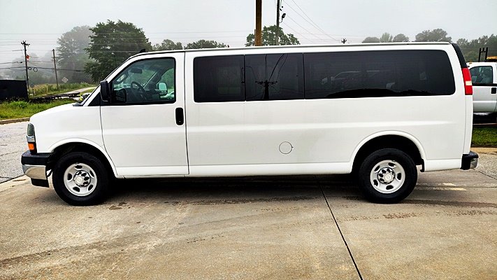 2018 Chevrolet Express - $16,995