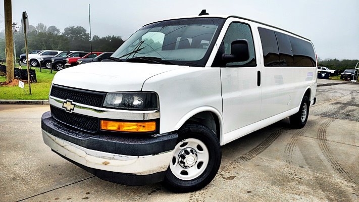 2018 Chevrolet Express - $16,995