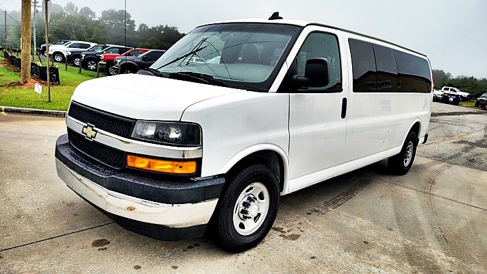 2018 Chevrolet Express - $16,995