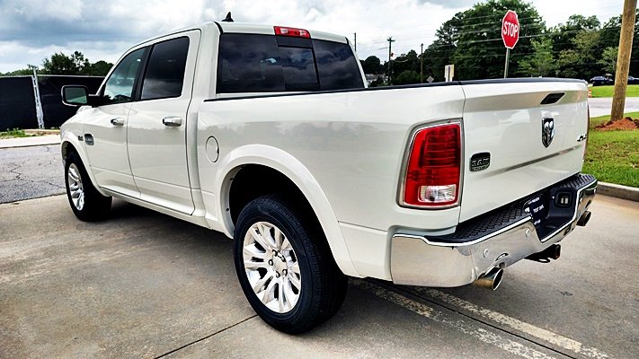 2017 Ram 1500 - $15,995