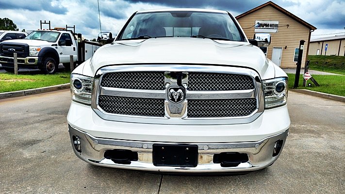 2017 Ram 1500 - $15,995