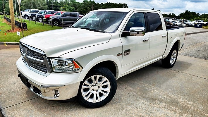 2017 Ram 1500 - $15,995