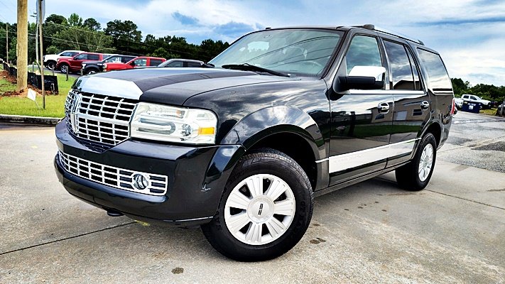 2014 Lincoln Navigator - $8,995