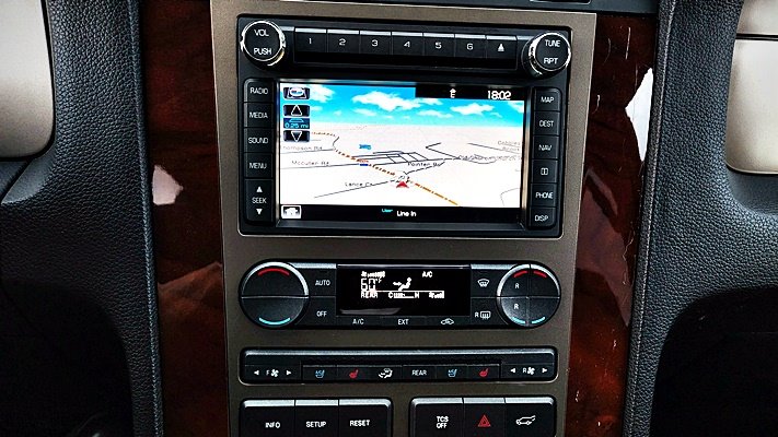 2014 Lincoln Navigator - $8,995