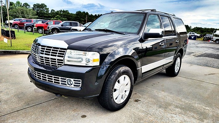 2014 Lincoln Navigator - $8,995