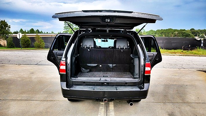 2014 Lincoln Navigator - $8,995