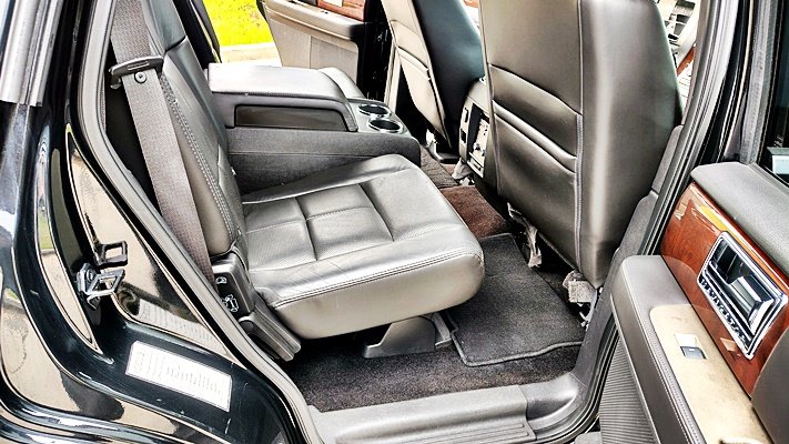 2014 Lincoln Navigator - $8,995