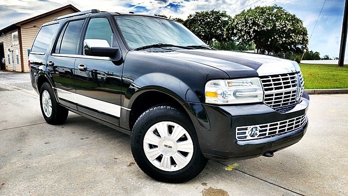 2014 Lincoln Navigator - $8,995