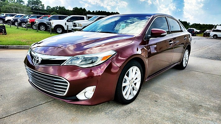 2013 Toyota Avalon - $9,995