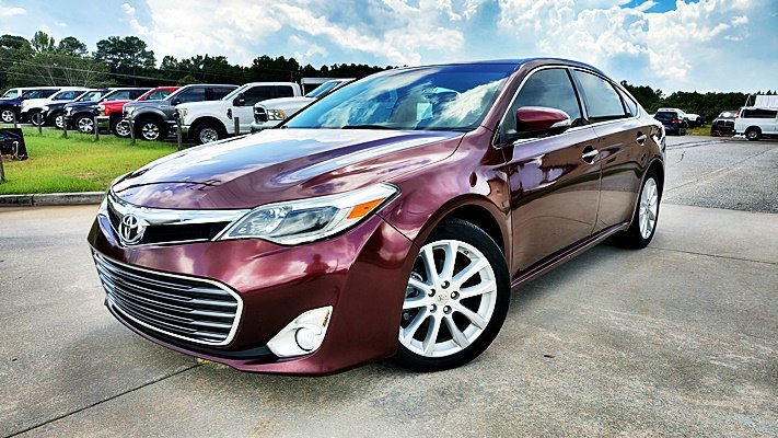 2013 Toyota Avalon - $9,995