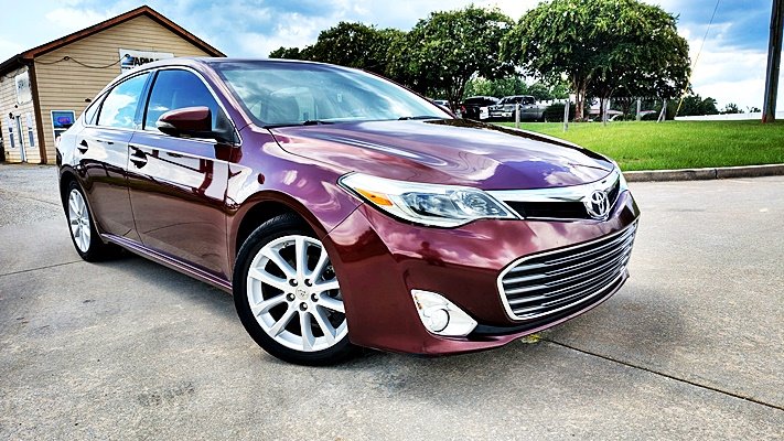 2013 Toyota Avalon - $9,995