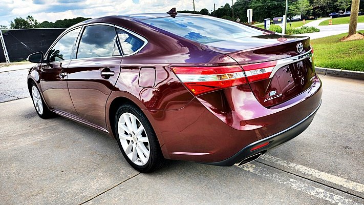 2013 Toyota Avalon - $9,995