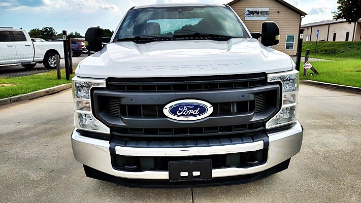 2022 Ford F-350 - $21,995