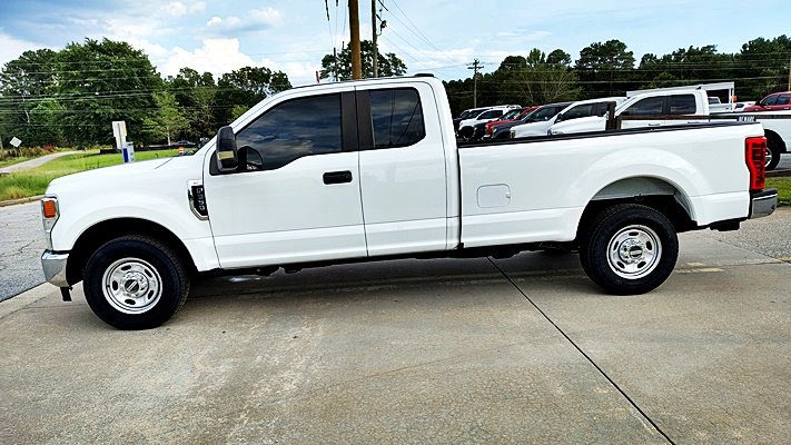 2022 Ford F-350 - $21,995