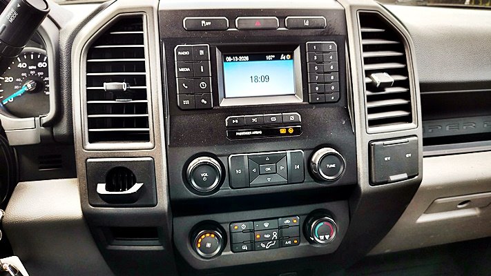 2022 Ford F-350 - $21,995