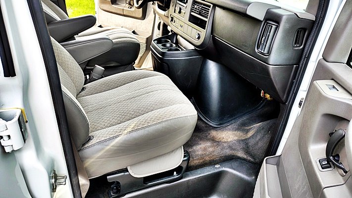 2012 Chevrolet Express - $14,995