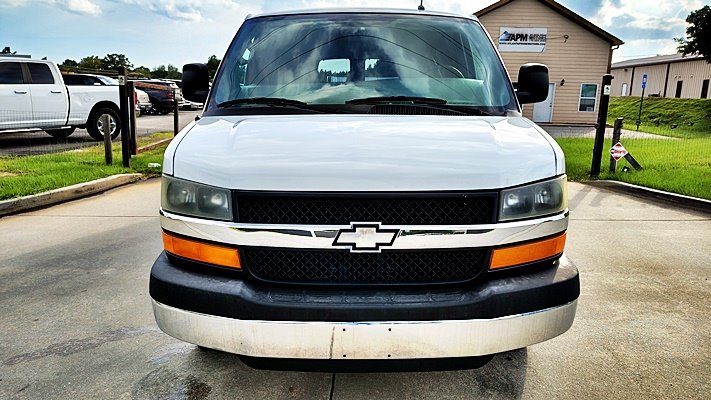 2012 Chevrolet Express - $14,995