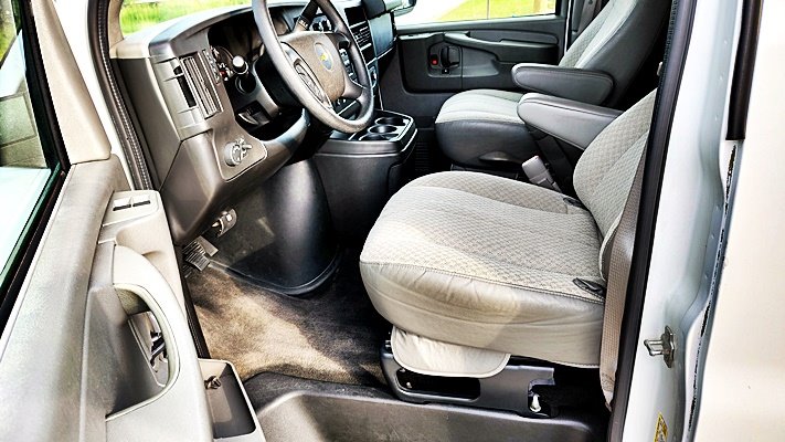 2012 Chevrolet Express - $14,995