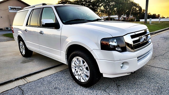 2012 Ford Expedition - $9,995