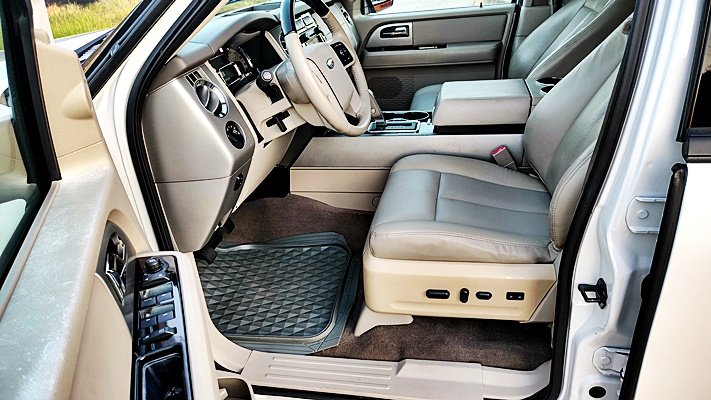 2012 Ford Expedition - $9,995