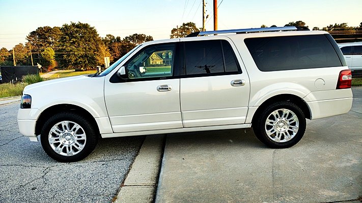 2012 Ford Expedition - $9,995