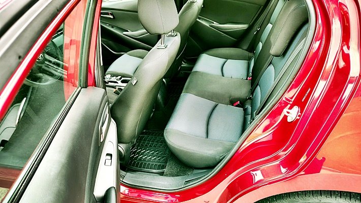 2019 Toyota Yaris - $9,995