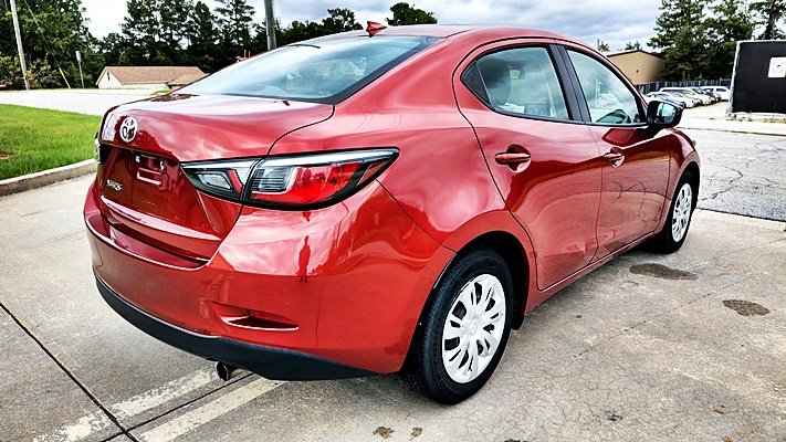 2019 Toyota Yaris - $9,995