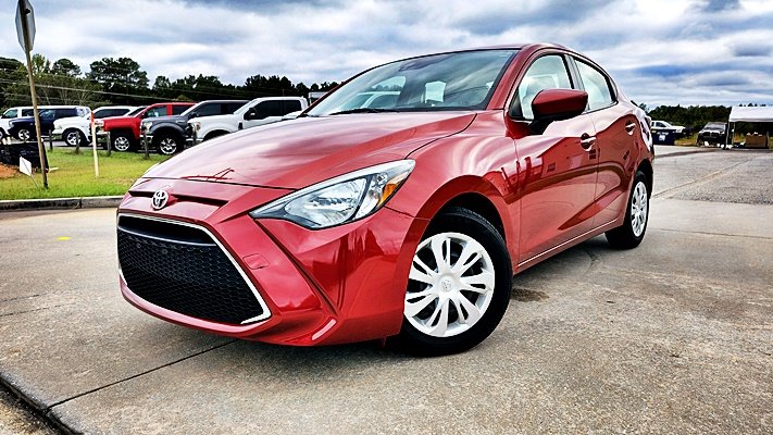 2019 Toyota Yaris - $9,995