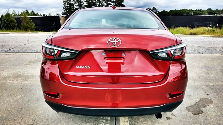 2019 Toyota Yaris - $9,995