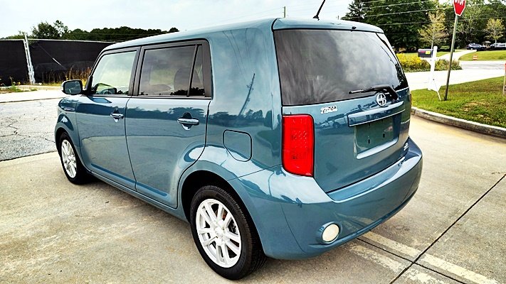 2008 Toyota Scion Xb - $5,995