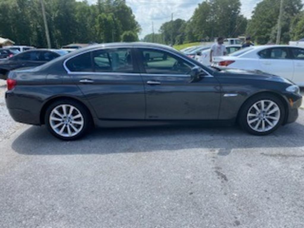2013 BMW MDX 528i xDrive photo