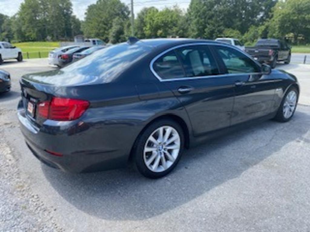 2013 BMW MDX 528i xDrive photo