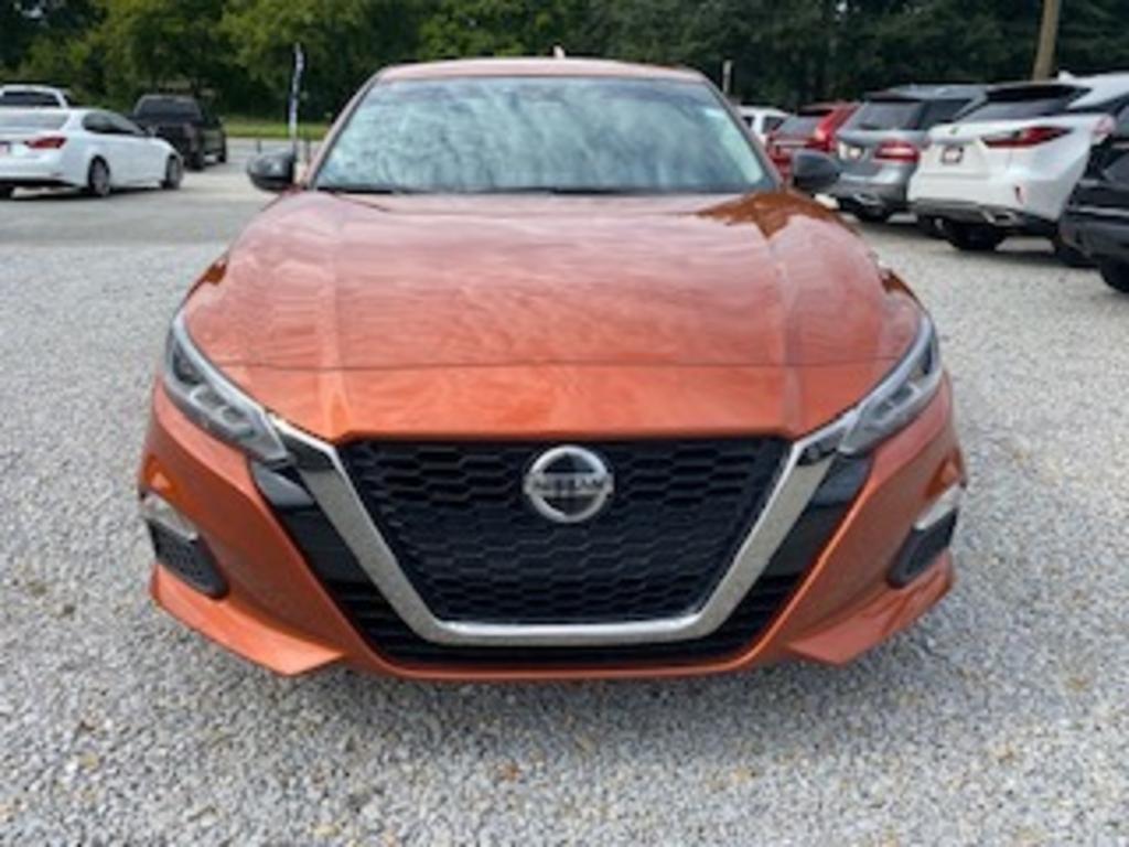 2021 Nissan Altima SR photo