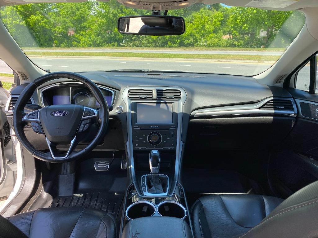 2013 Ford Fusion Titanium photo