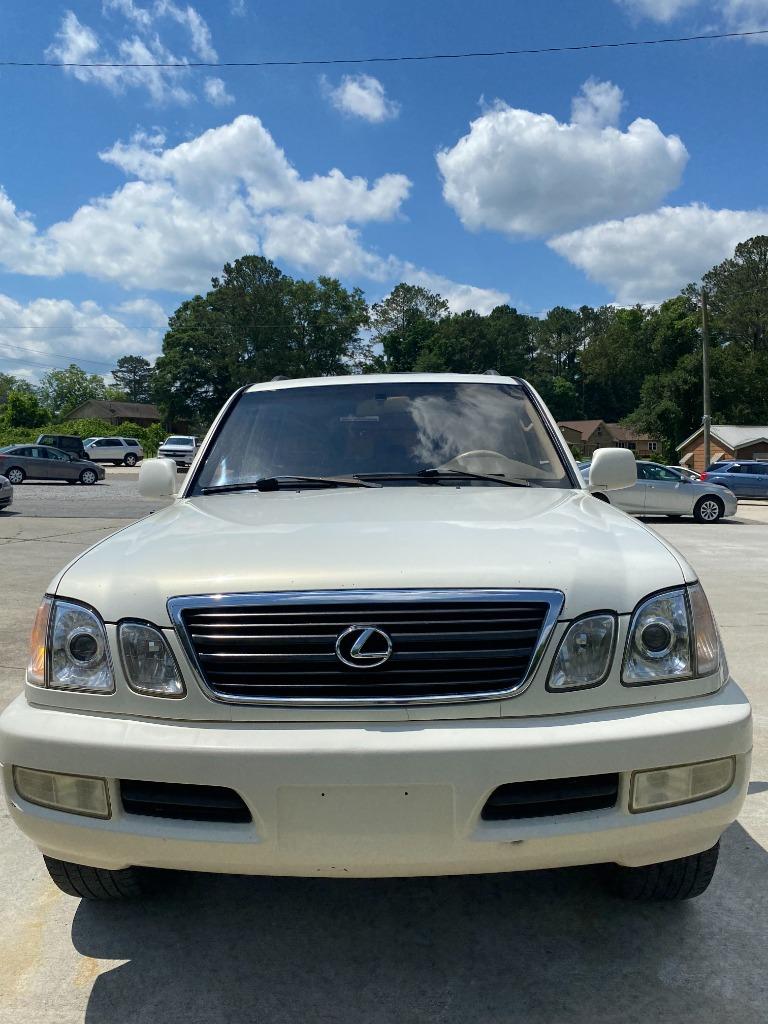 2001 Lexus LX 470 Base