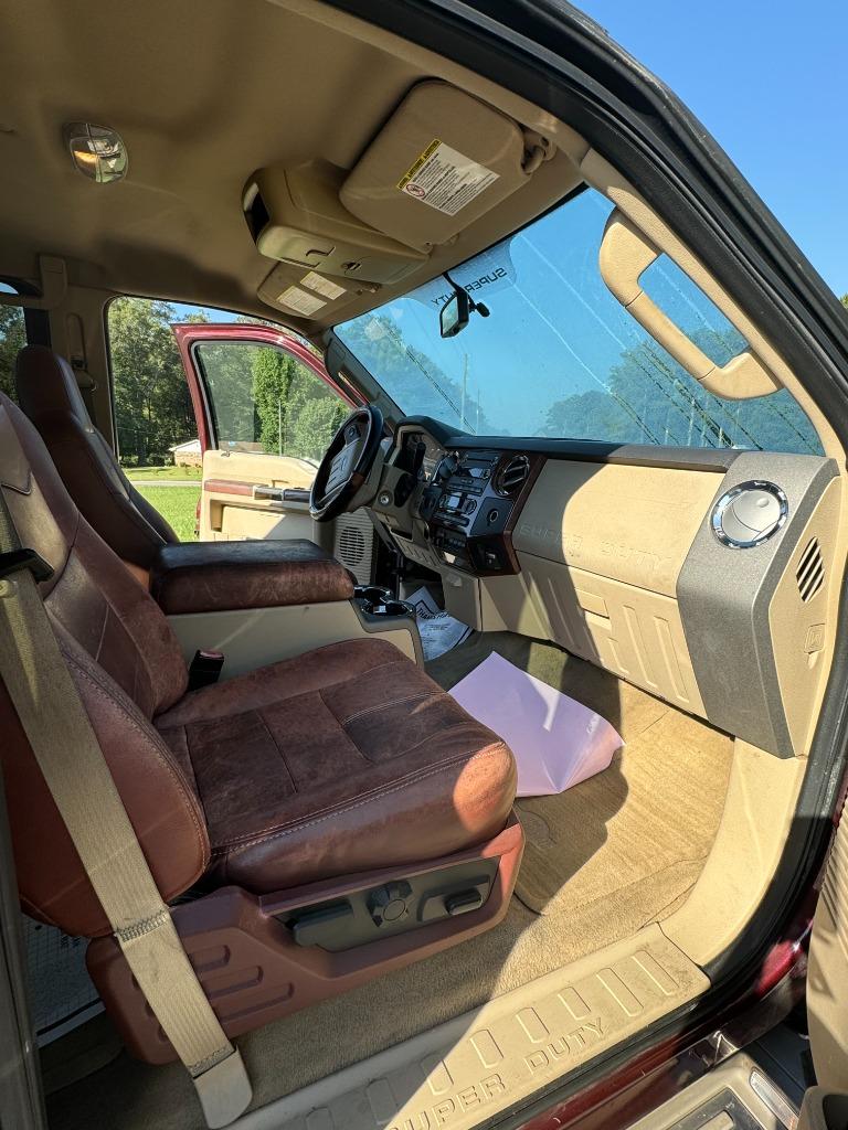 2009 Ford F-250 - $16,995