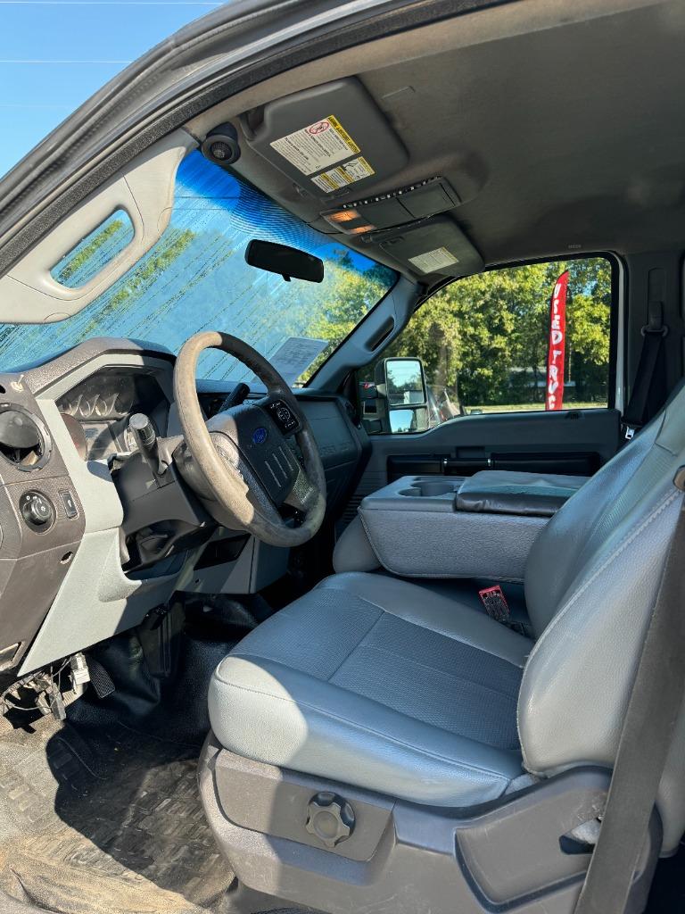 2015 Ford F-350 Super Duty - $23,995