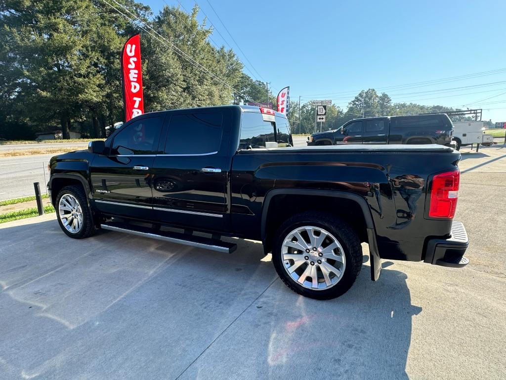 2015 GMC Sierra 1500 Denali photo